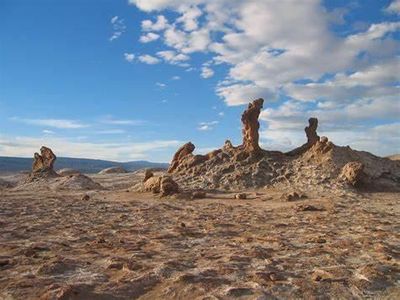 Which desert is known as the 'Atacama'?