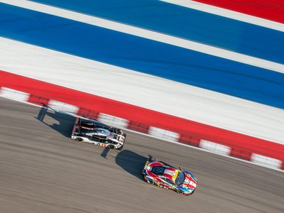 Which race takes place at the Circuit of the Americas?