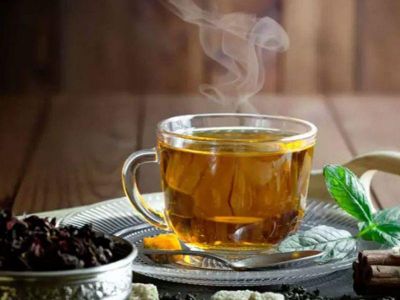 Which herbal tea is commonly used for relaxation and sleep aid?