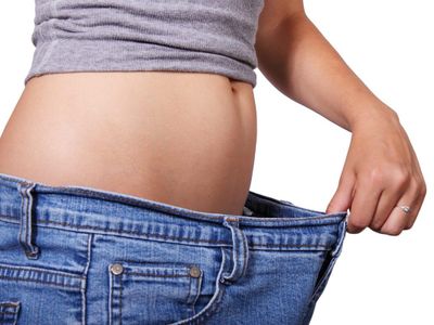 What is the best approach to maintaining weight loss?