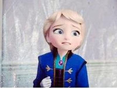 How old is Elsa in this picture?