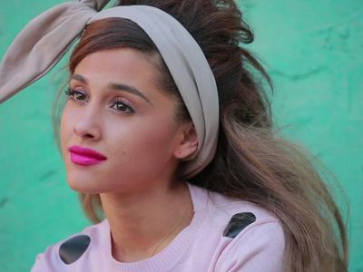 What is Ariana's zodiac sign?