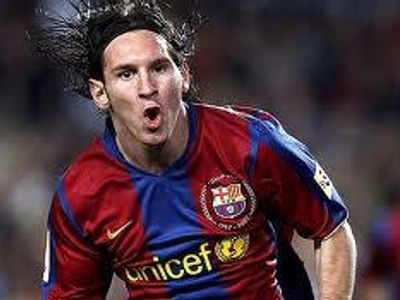 How much goals did Lionel Messi score in the 2004 and 2005 season for Barcelona B?