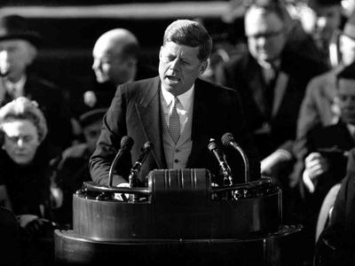 Which of the following quotes was part of Kennedy's inaugural address?