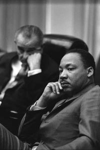 In 'Selma', which actor plays the role of Martin Luther King Jr.?