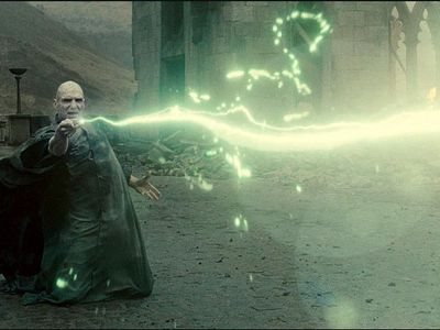 Which spell destroys ectoplasm?