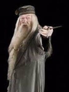 What does Dumbledore mean in Old English?