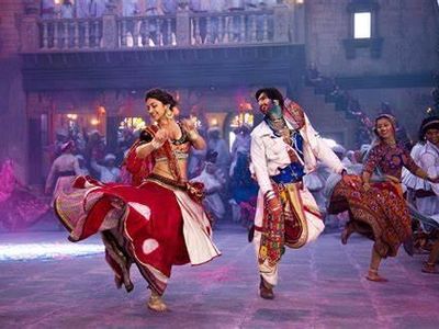 Which dance style is commonly seen in Bollywood movies?