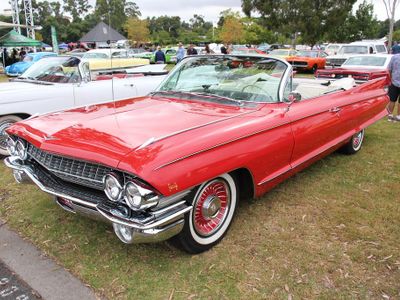 The Cadillac Eldorado Biarritz convertible was known for its distinctive design featuring what?