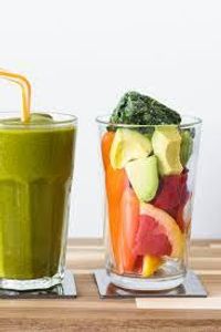 Which juice is a popular ingredient in smoothies for its creamy texture?