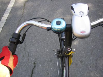 What is the purpose of a wider handlebar on a fat bike?