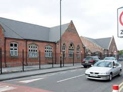 Burlam road is off what road and Acklam road?