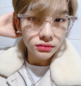 Who is this from Stray Kids? (Stage name)