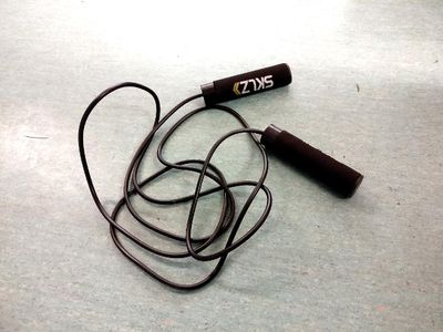 What type of jumprope should be used by advanced jump-ropers?