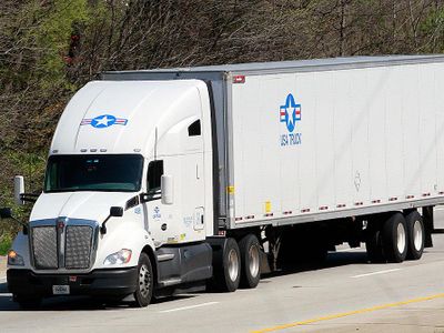 Which state has the highest number of trucking companies in the U.S.?