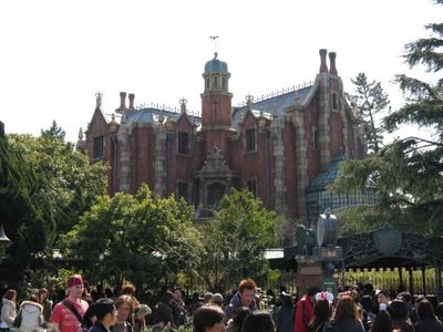 Which resort's Haunted Mansion is pictured?