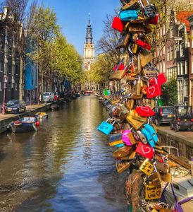 In which country is 'Love Locking' a popular romantic gesture where couples attach padlocks to public structures?