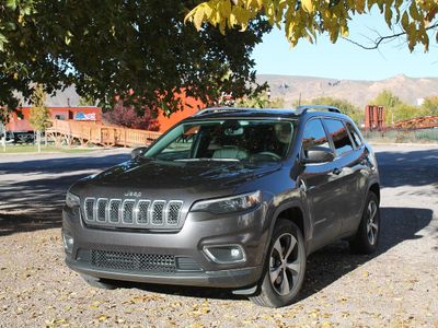 Which SUV model is also known as the 'Jeep Grand Cherokee's little brother'?