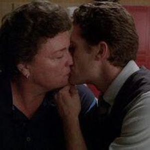 When Coach Beiste was like, I've never been kissed before, and WILL OUT OF NOWHERE DID AS SOME  SORT OF FAVOR??