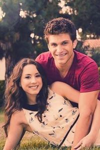 Spoby (Spencer x Toby) (Toby is the stepbrother of Jenna, the girl that they accidentally blinded.  Alison blamed it on Toby and then he was arrested and went away for like an entire year. Toby  befriended Emily at first but then he realized that she was gay and there was this whole dramatic  scene.)