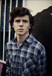 Charlie McDermott