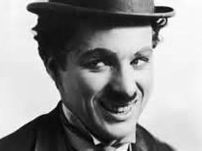 Charlie Chaplin was 4 days older than Hitler