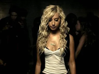 Ashley 3 Ashley 3