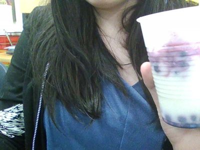 they made off brand boba yal (its yogurt, strawberrys, and a bunch blueberries