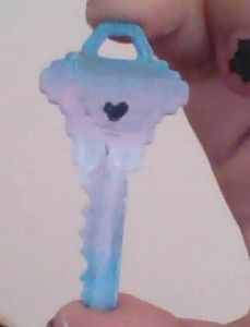 trans key for asher (aka @Yaoi_dealer)