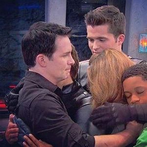 aww, cute family hug!