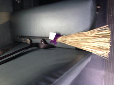 This is the worst broom ever