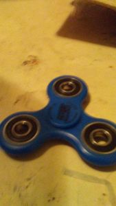 Fidget spinner