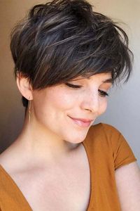 I really really wanna cut my hair like this- and dye it blue-