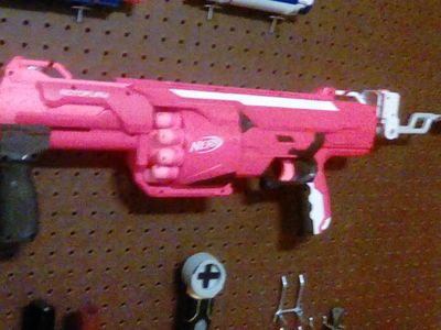 XD @ShyFangirl here my Nerf Gun.