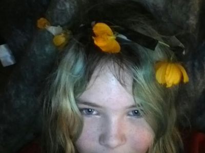 No one can stop me because I am a fuucking gamer wearing a fuucking flower crown!!!