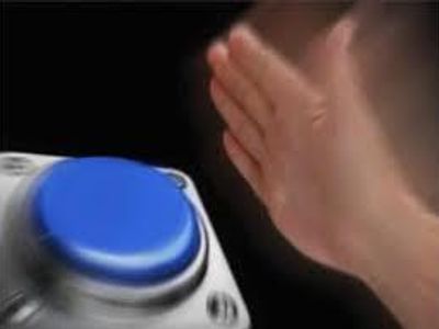 Someone: If you press this button every friend you have will get the love they deserve. Me: