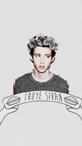 TroyeSivanIsMySon TroyeSivanIsMySon