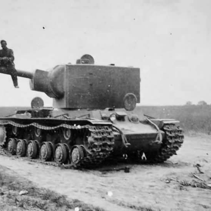 Please comment.                   This is a KV-2 bunker busting tank.