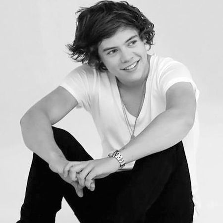 Harry: Cool. I love your eyes and BTW, it's a date. Ah! Last thing, do you like cats?