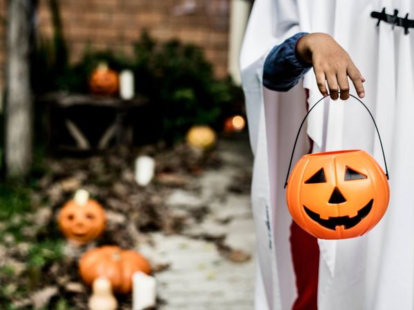 Choose a punny costume for Halloween: