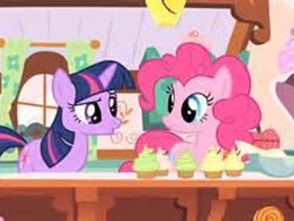 You, Pinkie and Twilight Finish with the Cupcakes.  Pinkie : That was sure fun! Did you like it?