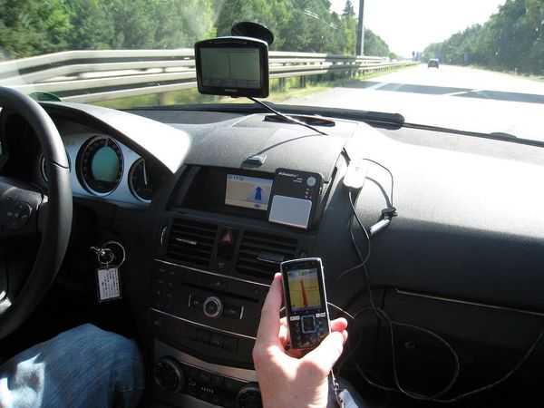 What type of navigation do you use when driving?