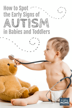 What are early signs of autism?