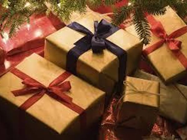 Do you like to receive presents or give them?