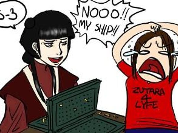 Someone starts a ship war with you!