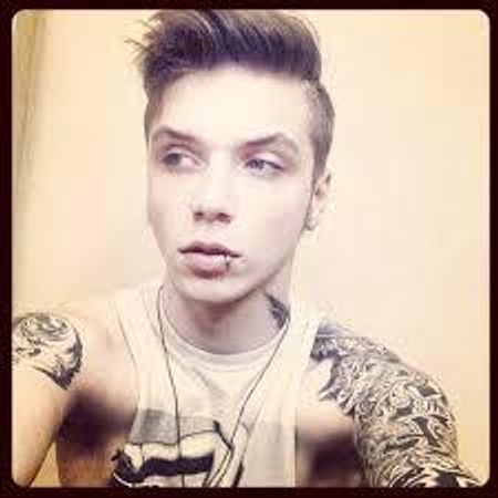 Would you kiss Andy Beersack?