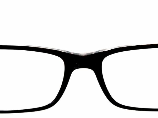 Do you wear glasses? if so do you like them?  "  Will not affect score"