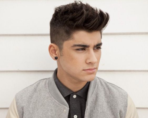 Zayn: Thanks. You're beautiful too. What word describes me the best?