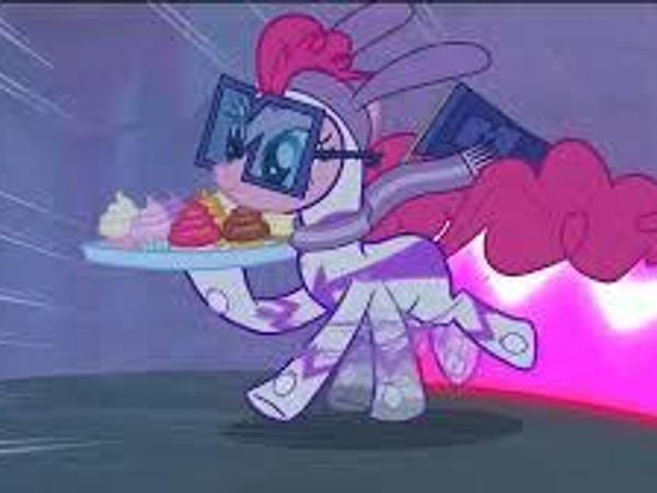 You walk around, protecting Maretropolis. Just then, you see Mane-iac Mayhem stealing Cupcakes from a store! What will ya do?