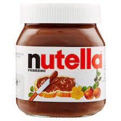 How do you eat nutella?